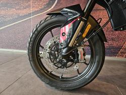 2025 Triumph Tiger 900 GT Pro Tiger Black