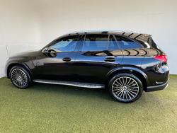 2023 Mercedes-Benz
GLC-Class GLC300