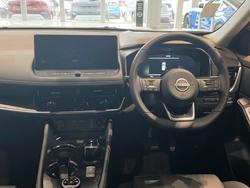 2025 Nissan
X-TRAIL Ti e-POWER