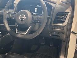 2025 Nissan
X-TRAIL Ti e-POWER