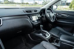 2014 Nissan
                X-TRAIL ST-L
