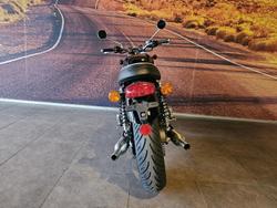 2025 Triumph Bonneville T100 (900cc) Bonneville Black