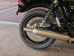 2025 Triumph Bonneville T100 (900cc) Bonneville Black