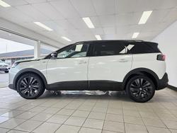 2022 Peugeot 5008 GT Sport P87 MY22 Pearl White