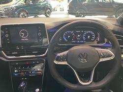 2025 Volkswagen T-Roc 140TSI R-Line