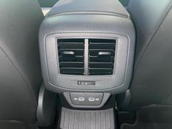 2025 Volkswagen T-Roc 140TSI R-Line