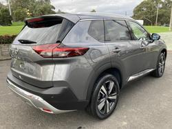 2025 Nissan X-TRAIL TI