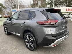 2025 Nissan X-TRAIL TI