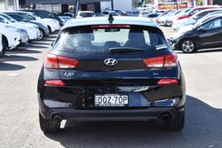 2017 Hyundai i30 SR PD MY18 Phantom Black