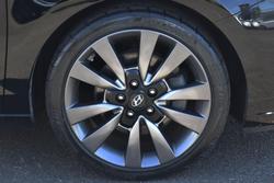 2017 Hyundai i30 SR PD MY18 Phantom Black