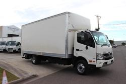 Hino 921- 300 Series