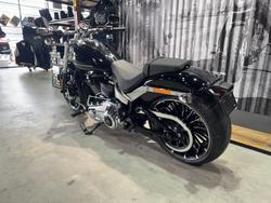 2025 Harley-davidson FXBR BREAKOUT (117) Vivid Black
