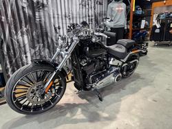 2025 Harley-davidson FXBR BREAKOUT (117) Vivid Black