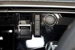 2025 Peugeot 5008 GT Premium Hybrid