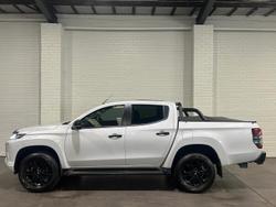 2022 Mitsubishi Triton GSR MR MY22 4X4 Dual Range White Diamond with Black Roof