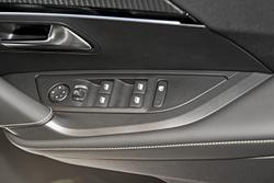 2025 Peugeot 2008 GT Hybrid P24 MY25 Artense Grey