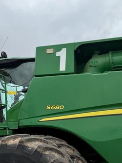2016 John Deere S680 + 640D