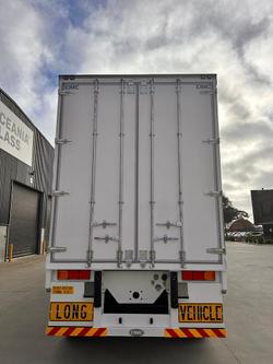 2024 CIMC
34 Pallet Flat Deck B Double Curtainsider