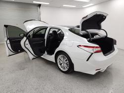 2020 Toyota Camry SL ASV70R Frosted White