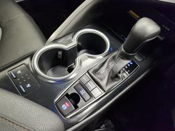 2020 Toyota Camry SL ASV70R Frosted White
