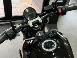 2025 Triumph Trident 660 Trident Yellow