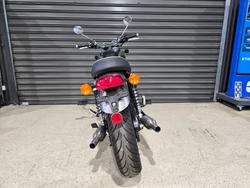 2022 Triumph BONNEVILLE T100 GOLDLINE SILVER