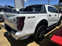 2025 ISUZU D-MAX XT D-MAX MY24 4x4 CREW UTE XT 3.0L AT Moonstone White Pearl