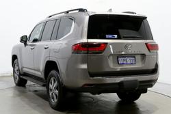 2022 Toyota
Landcruiser Sahara