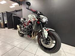 2022 Kawasaki Z900 SUPERNAKED (ZR900) White