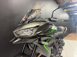 2022 Kawasaki Z900 SUPERNAKED (ZR900) White