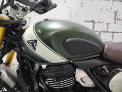 2025 Triumph Scrambler 400 X Scrambler Green