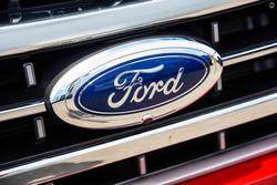 2023 Ford F-150 Lariat MY23 4X4 Dual Range Rapid Red