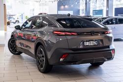 2025 Peugeot 408 GT Premium Hybrid