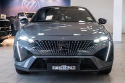 2025 Peugeot 408 GT Premium Hybrid