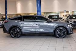 2025 Peugeot 408 GT Premium Hybrid