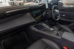 2025 Peugeot 408 GT Premium Hybrid