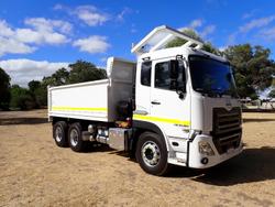 2025 UD Quon CW 25 360 WHITE