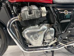 2021 Royal Enfield INTERCEPTOR 650 CLASSIC Red