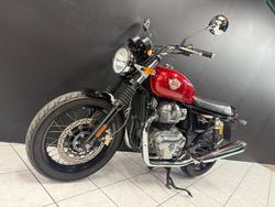2021 Royal Enfield INTERCEPTOR 650 CLASSIC Red