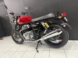 2021 Royal Enfield INTERCEPTOR 650 CLASSIC Red