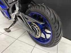 2020 Yamaha YZF-R3 Blue