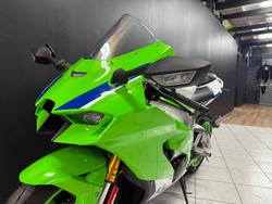 2024 Kawasaki NINJA ZX-10R Green