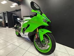 2024 Kawasaki NINJA ZX-10R Green