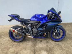 Yamaha YZF-R7LA