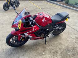 2021 Honda CBR650R Red