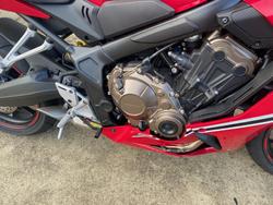 2021 Honda CBR650R Red