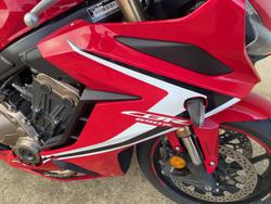 2021 Honda CBR650R Red