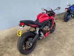 2021 Honda CBR650R Red