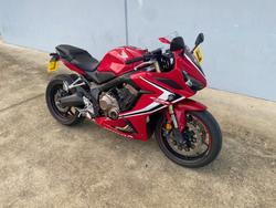 2021 Honda CBR650R Red