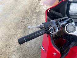 2021 Honda CBR650R Red